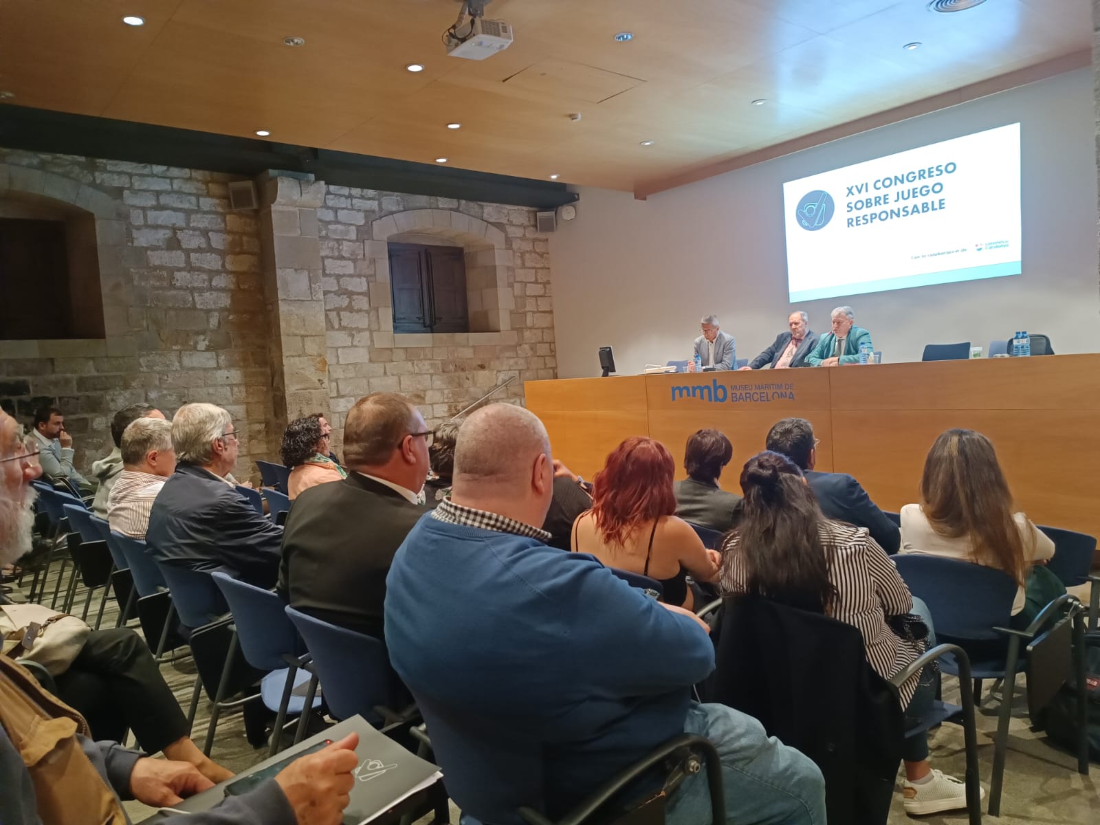 Las TIC y los adolescentes, la gran preocupación de los expertos en el Congreso de ACENCAS